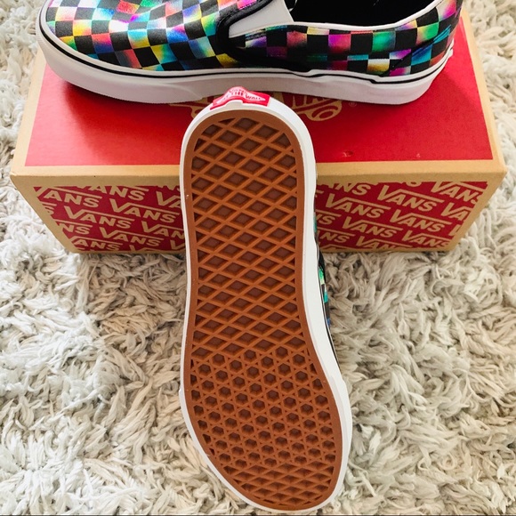 NWOT Classic Slip-On Vans - Picture 3 of 6